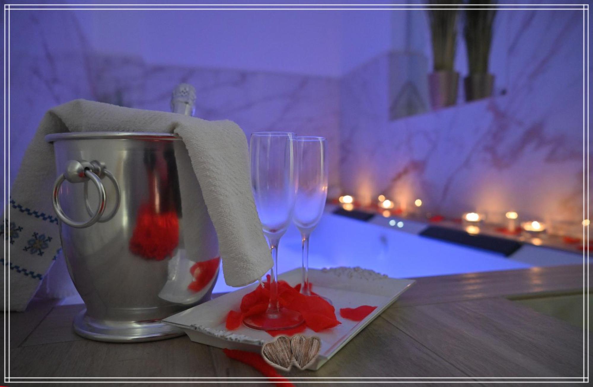 Medico Romantic House Monopoli Buitenkant foto